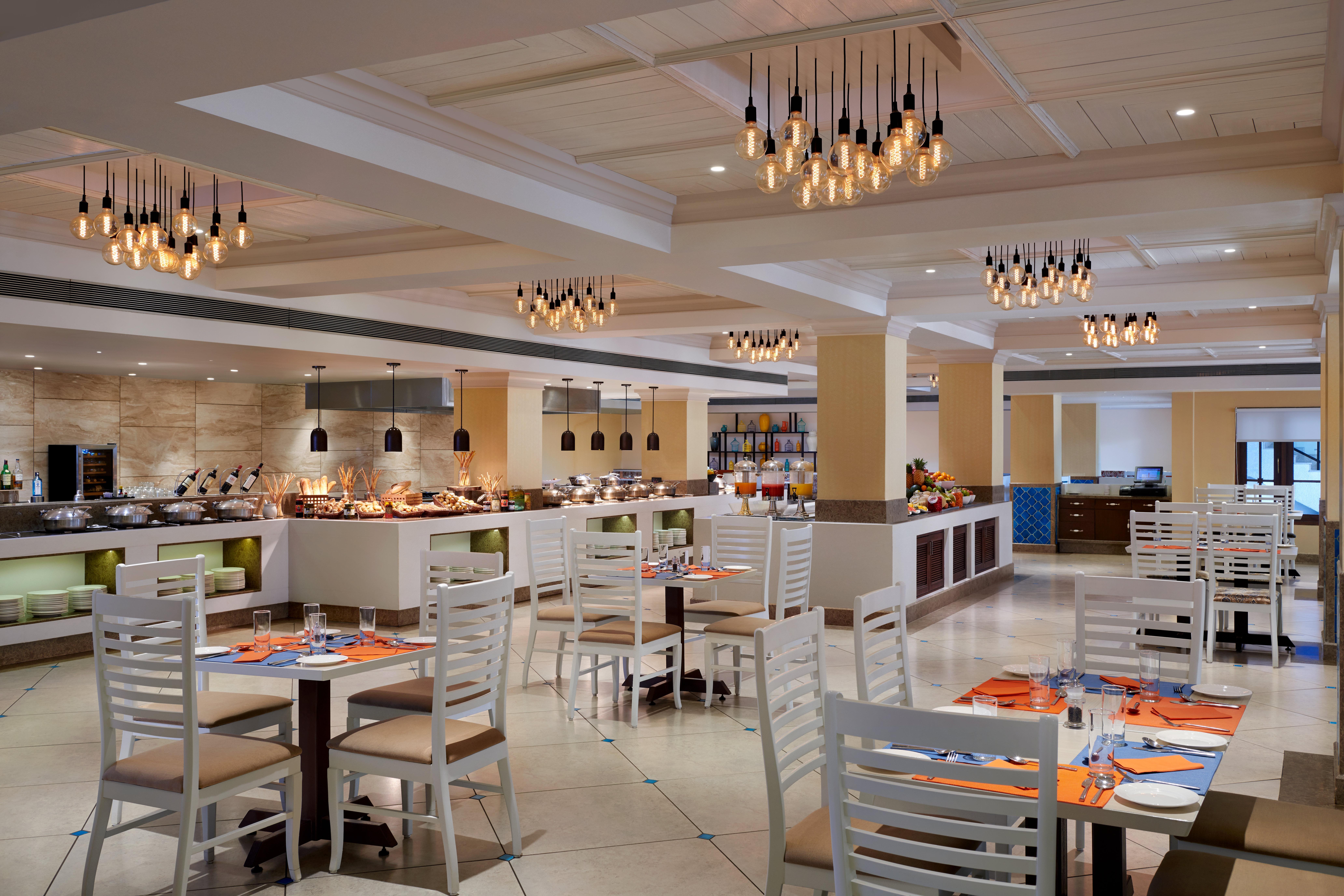 Holiday Inn Resort Goa By Ihg Cavelossim Exterior foto