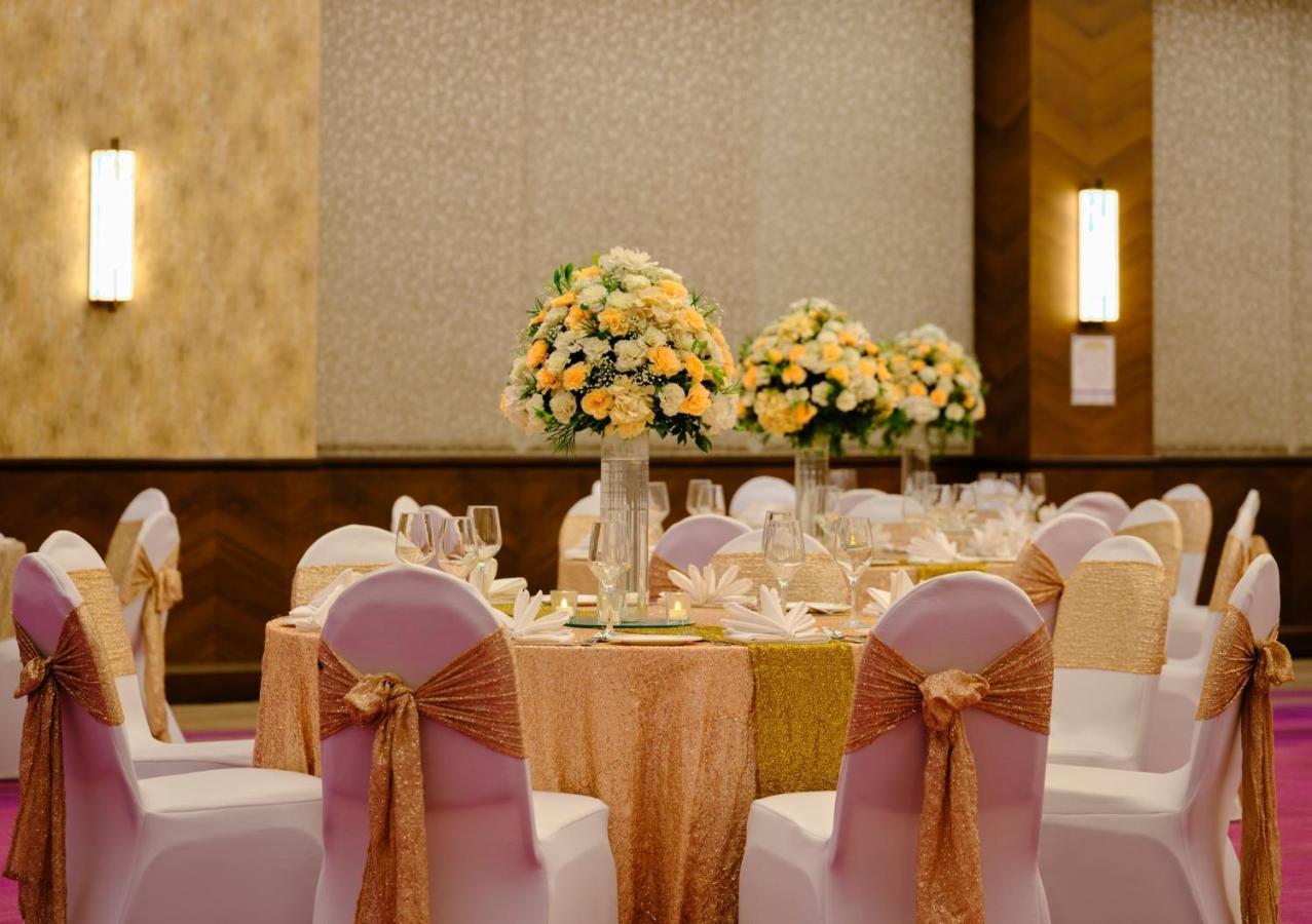 Holiday Inn Resort Goa By Ihg Cavelossim Exterior foto
