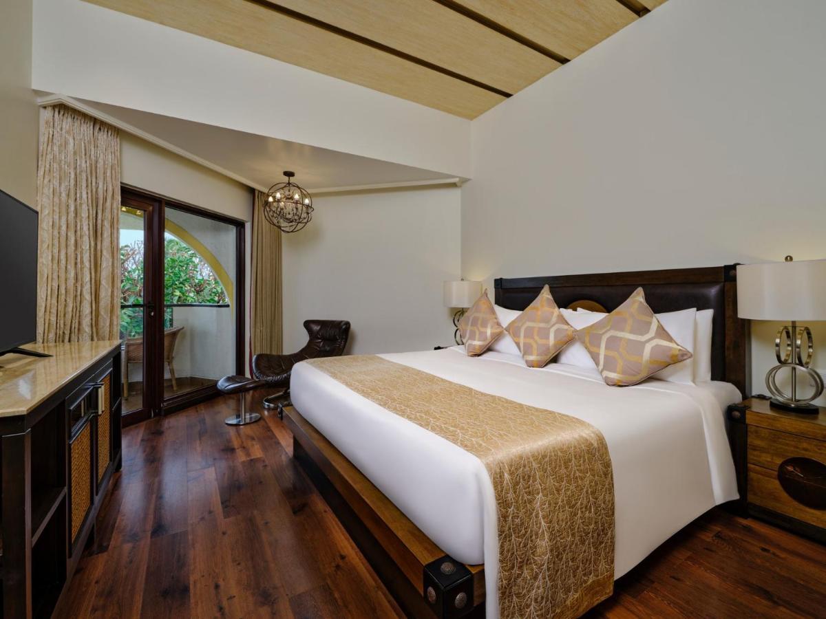 Holiday Inn Resort Goa By Ihg Cavelossim Exterior foto