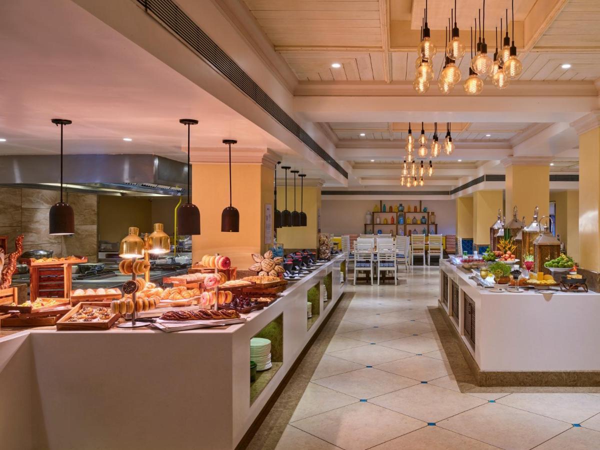 Holiday Inn Resort Goa By Ihg Cavelossim Exterior foto