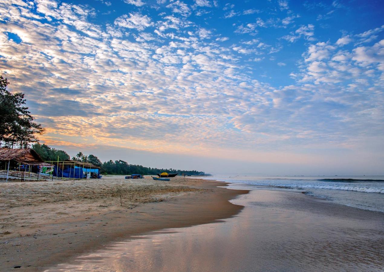 Holiday Inn Resort Goa By Ihg Cavelossim Exterior foto